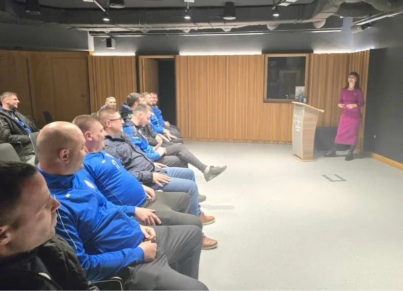 SPORTSKO PARTNERSTVO DVIJU DRŽAVA U PLETERNICI: Odigrana prijateljska nogometna utakmica između veterana Slavije i seniora Šujice