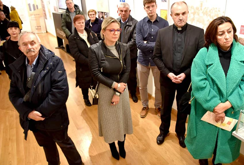 IZLOŽBA O 100 GODINA POŽEŠKOG MUZEJA: ʼO Muzeju u Muzejuʼ
