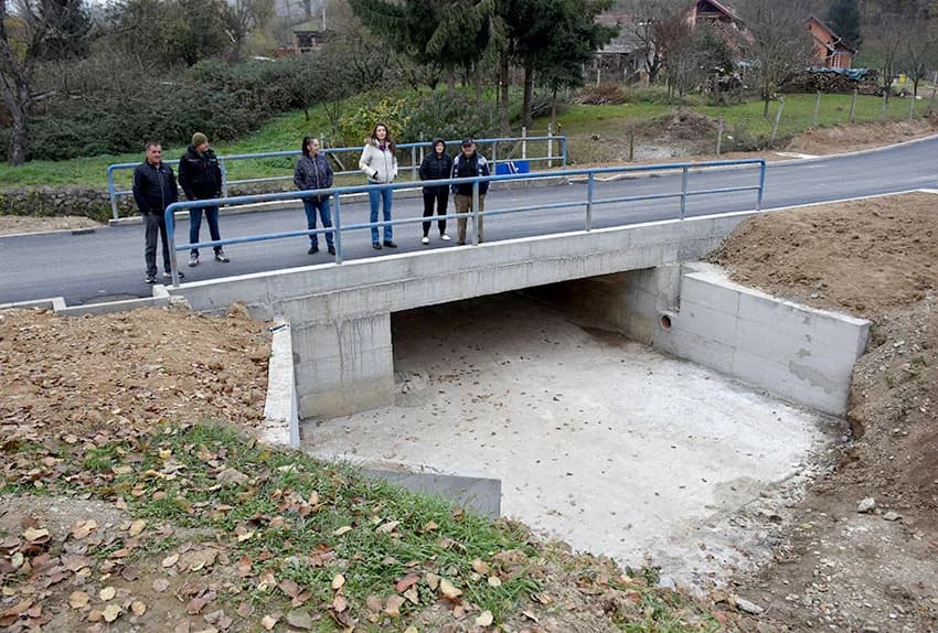 Mještani Vinorodne ulice u Novom Selu više nego zadovoljni: „Neće biti više blata i prašine u našem kraju“