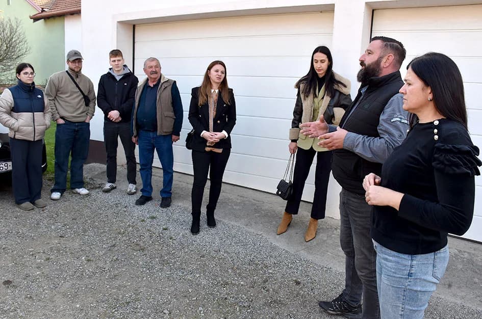 OPG Ribičić u Grabarju posjetili članovi Udruge katoličkih studenata Emaus iz Sarajev