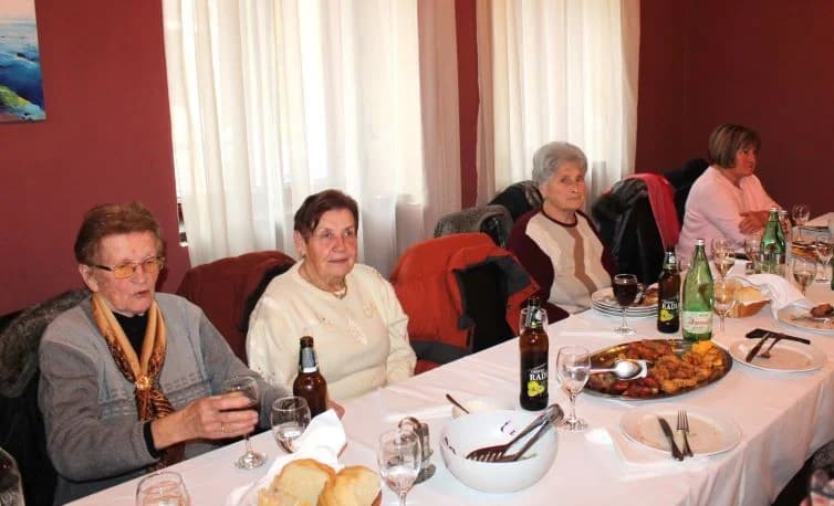 UOČI DANA SJEĆANJA: Pleternički umirovljenici posjetili Vukovar i Ilok