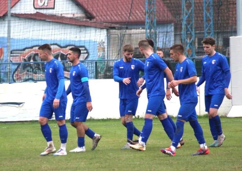 Slavonija i Slavija u borbenoj utakmici podijelili bodove