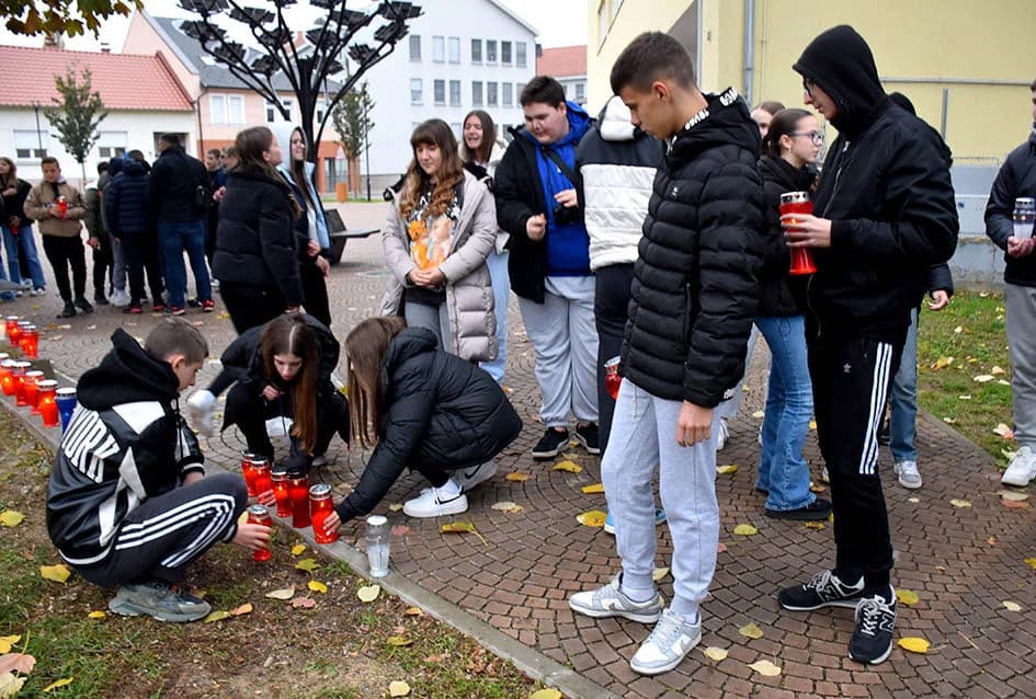 Sjećanje žrtve Domovinskog rata, Vukovara i Škabrnje u Osnovnoj školi „Dobriša Cesarić“