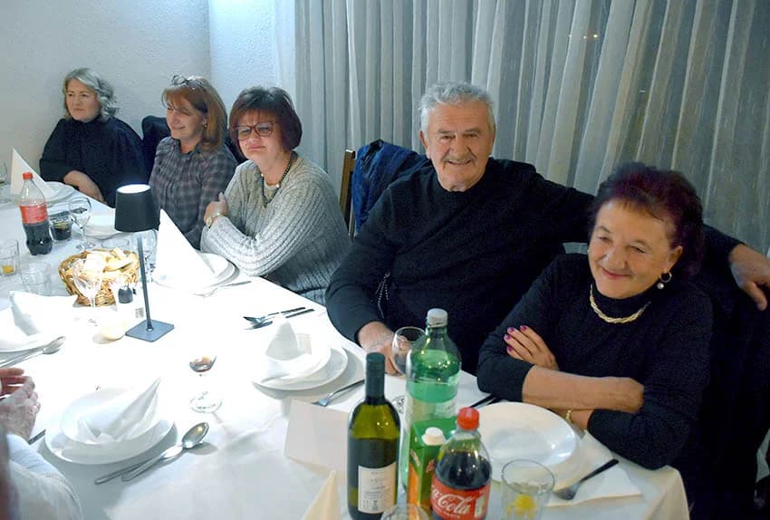 Dan kada vinari izvode supruge na ples