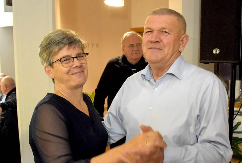 Dan kada vinari izvode supruge na ples