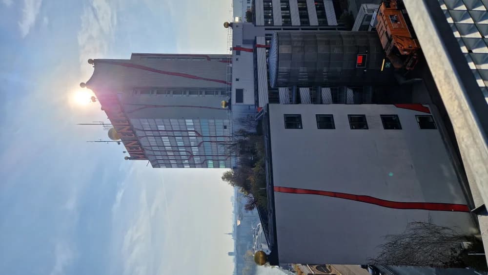 Požeški energetičari posjetili spalionicu otpada Spittelau u centru Beča te kraljevske gradove Beč, Bratislavu i Budimpeštu