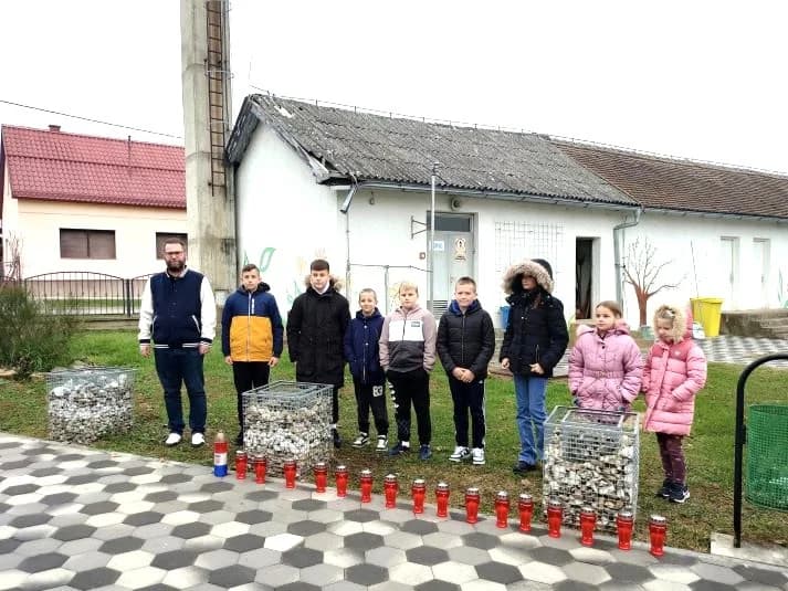 ČAGLINSKA OSNOVNA ŠKOLA: Paljenjem svijeća te likovnim i literarnim izričajima obilježili Dane sjećanja