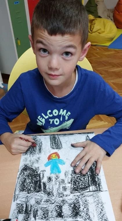 ČAGLINSKA OSNOVNA ŠKOLA: Paljenjem svijeća te likovnim i literarnim izričajima obilježili Dane sjećanja