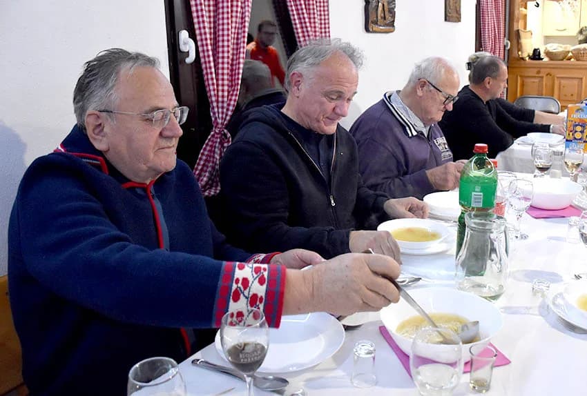 MARTINJA NA VELIKOM KAMENU IZNAD POŽEGE: Alen Klobučar vinski kum obitelji Hodak