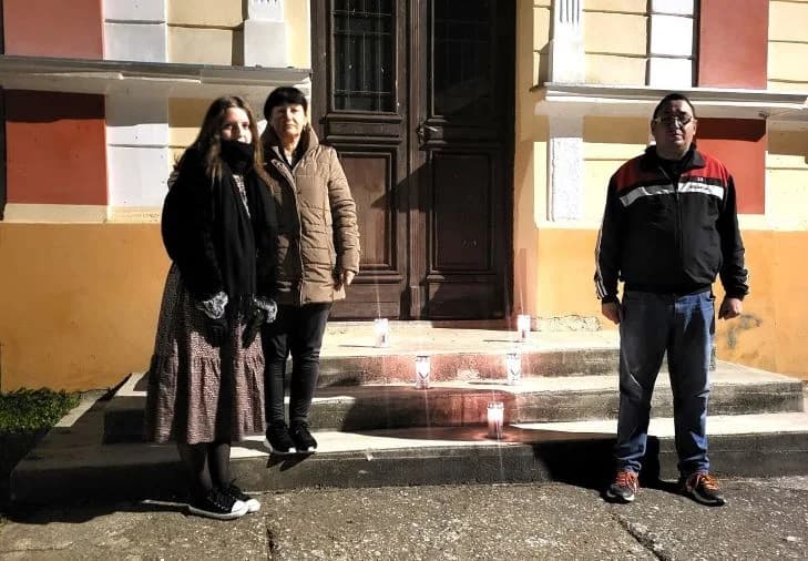 Predstavnici  Udruge Put zapalili lampione u Ruševu i Čaglinu