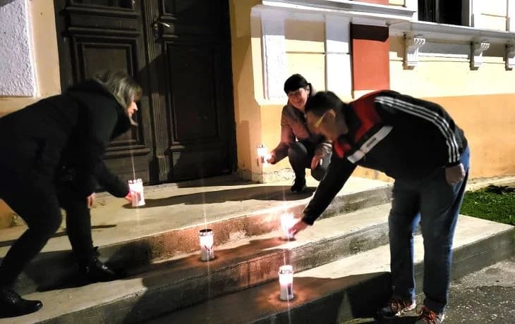 Predstavnici  Udruge Put zapalili lampione u Ruševu i Čaglinu