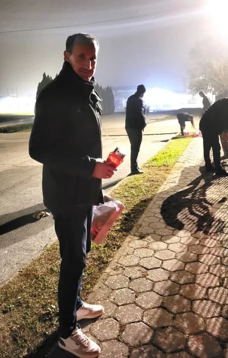 Predstavnici  Udruge Put zapalili lampione u Ruševu i Čaglinu