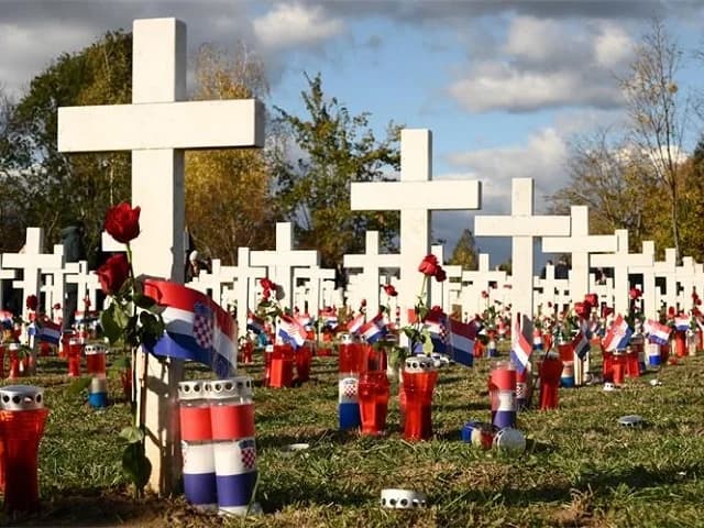 Poruka požeškog gradonačelnika povodom Dan sjećanja na žrtvu Vukovara i Škabrnje