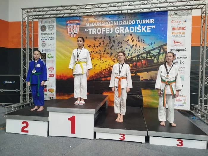 JUDO KLUB „SLAVONAC“: U Bosanskoj Gradiški osvojili čak devet medalja