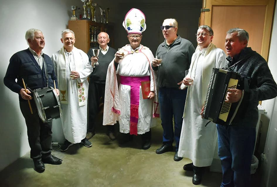 MARTINJE U UDRUZI SLIJEPIH POŽEŠKO-SLAVONSKE ŽUPANIJE I GRADA POŽEGE: Prijatelj Udruge Ivan Abibović vinski kum