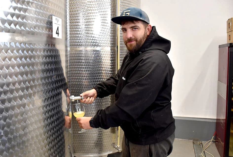 KUTJEVAČKA VINARIJA PERAK: Nova oprema boca graševina prošlogodišnje berbe