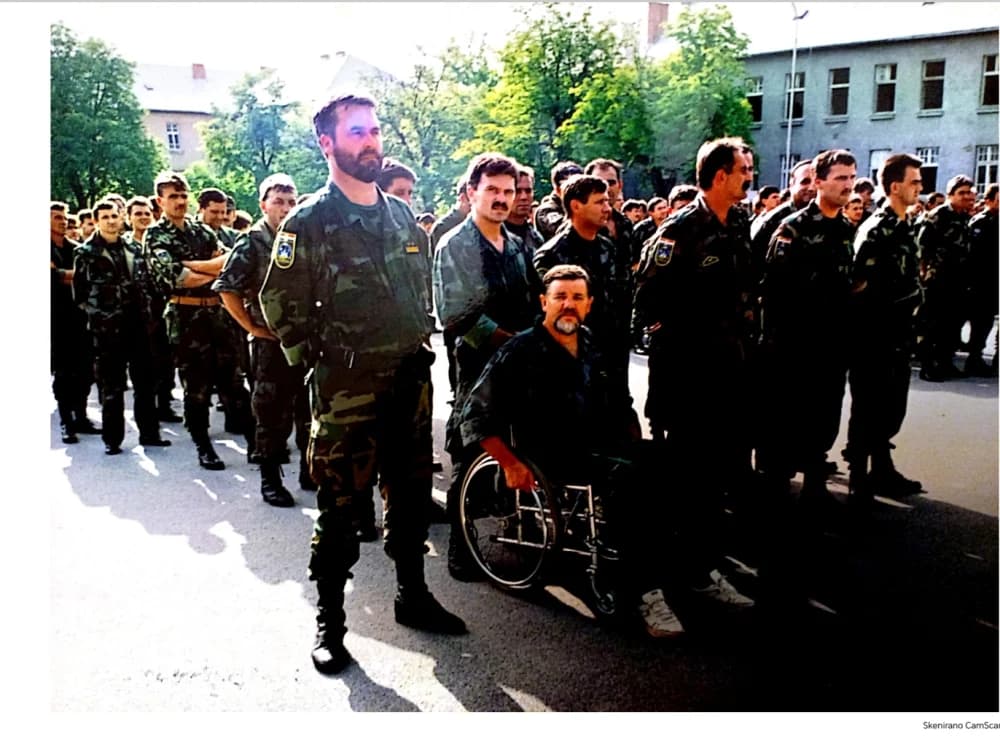 DANAS MU JE ROĐENDAN: General Peternel od Brestovačke satnije do izuzetne vojne karijere