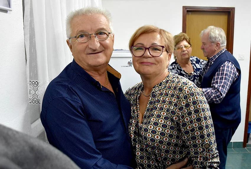 KATARINSKU ZABAVU ODRŽALI VELIČKI UMIROVLJENICI: Prigodno darivane tri Katarine