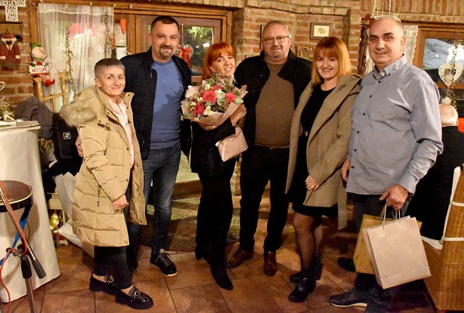 50 GODINA POSTOJANJA OBRTA „ELEKTROMEHANIKA RESANOVIĆ“ IZ POŽEGE Uz jubilej obrta slavili i 20 godina braka