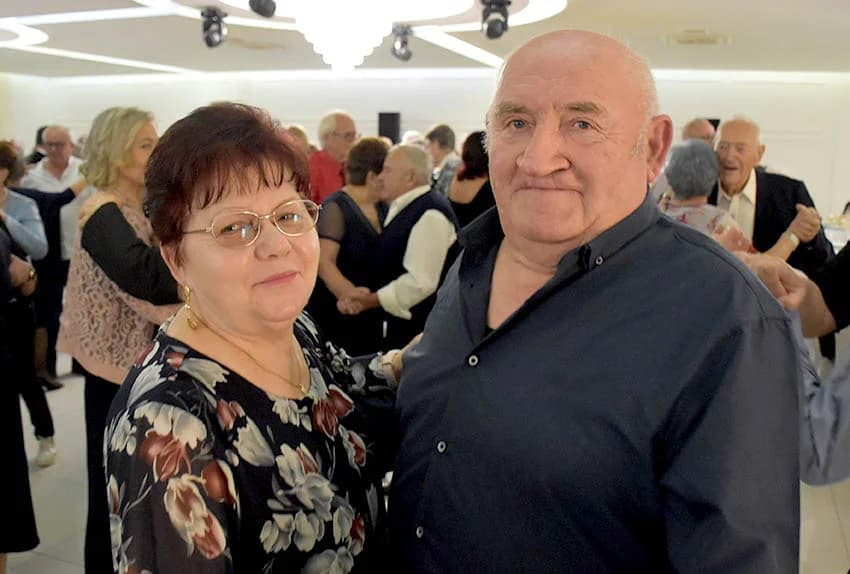 Tridesetak imenjakinja se slikalo zajedno na svoj imendan