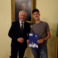 Gradonačelnik Željko Glavić svečano dodjelio učeničke stipendije Grada Požege