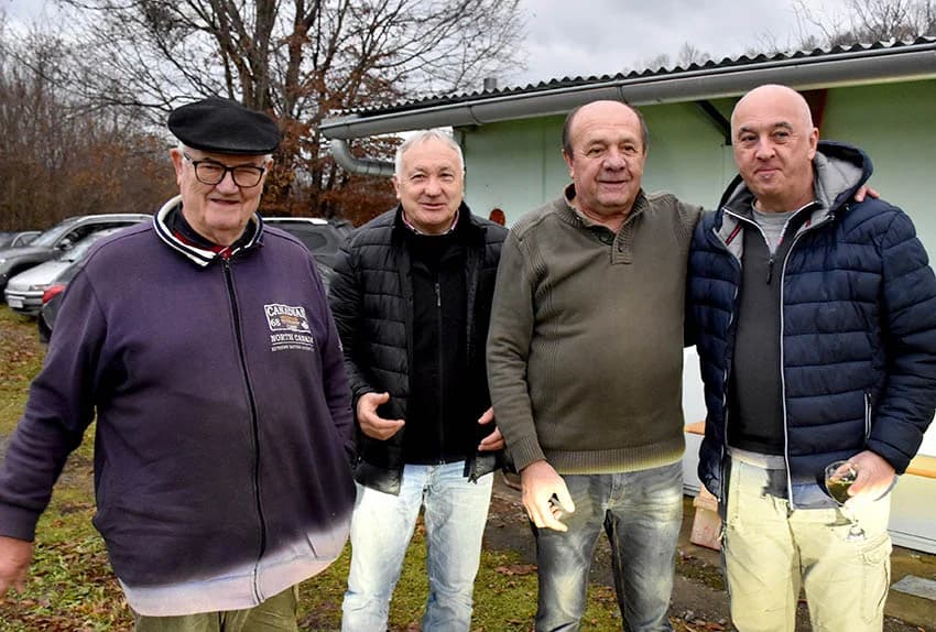 VINSKI KARDINAL VLADO BAUER ZAVRŠIO MARTINJSKI POHOD - Rekordni 16. obred krštenja vina u Matinom vinogradu