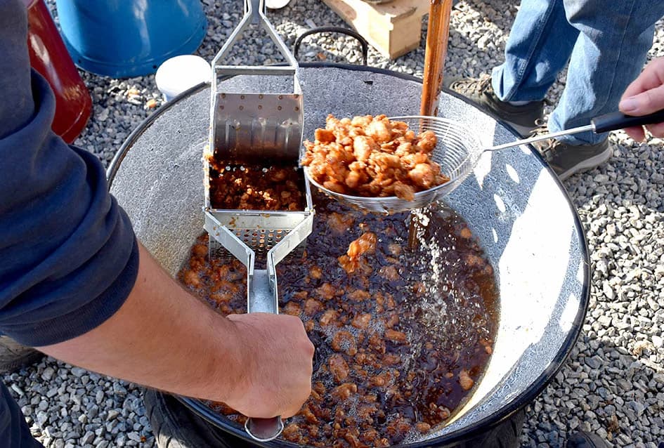 SLAVONSKA TRADICIJA OČUVANA U OBITELJI MARINCL IZ VETOVA: Jedno kolinje za tri obitelji