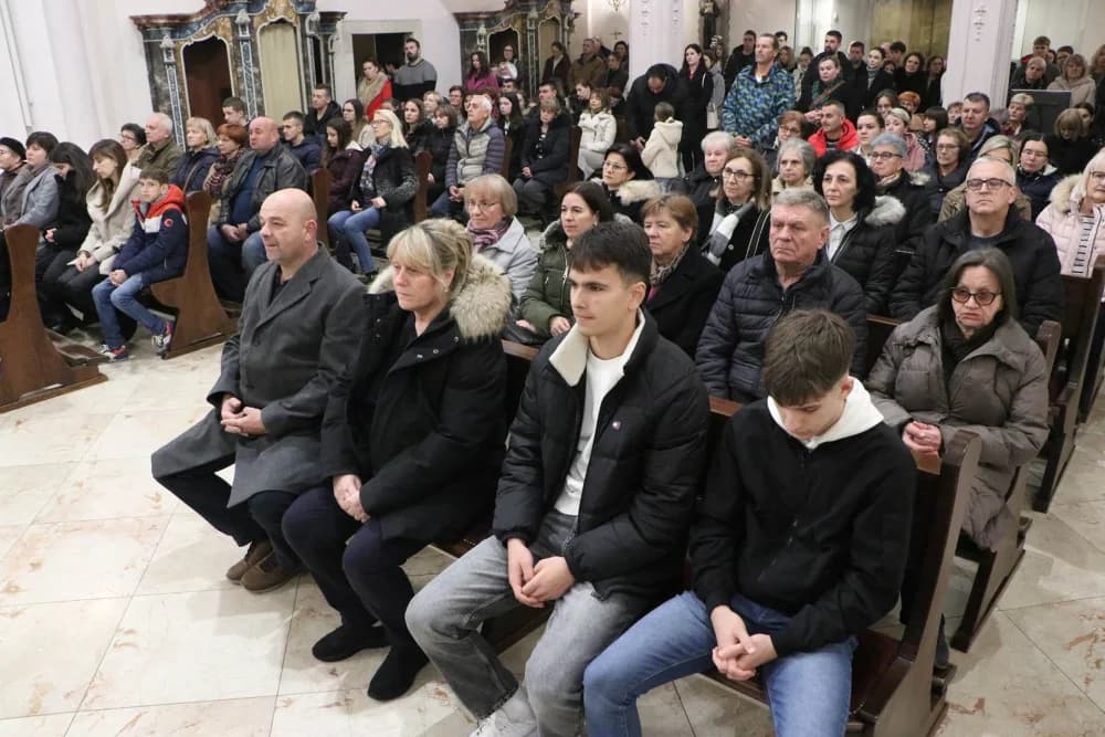 Spomen 25. obljetnice požeškog Stolnog kaptola