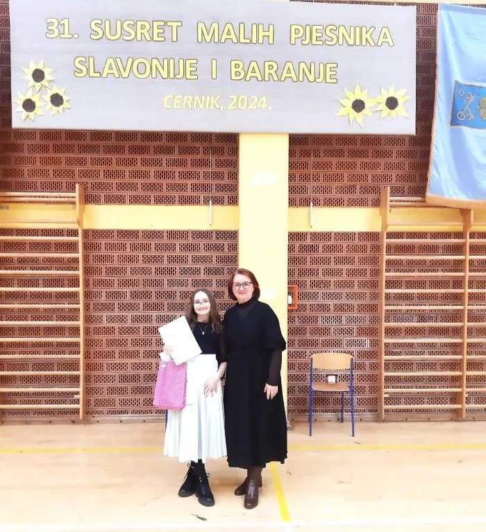 Pleterničkoj učenici Ani Didović nagrada za krasnoslov