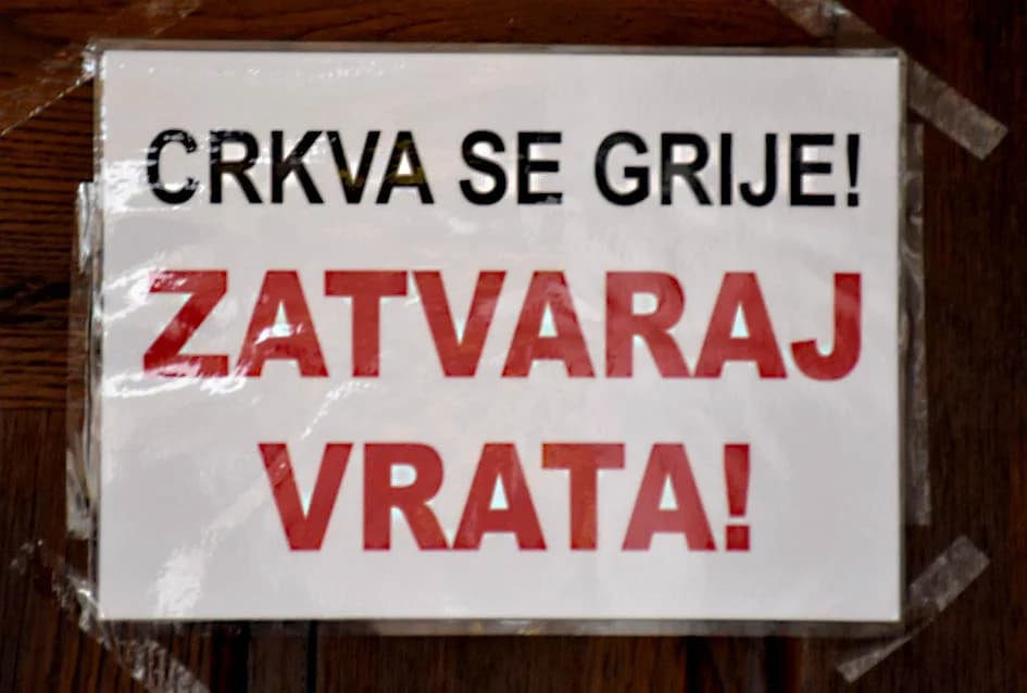 Položeni vijenci u čast branitelja, te služena misa uz Dan jakšićke općine