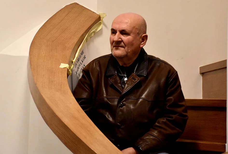 Položeni vijenci u čast branitelja, te služena misa uz Dan jakšićke općine