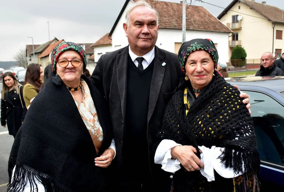 Nagradu Općine Jakšić za životno djelo primio Pavel Treger, a zahvalnice Lucija Jerković, Danijela Rezo, Mira Šulc, OPG Hajzler i HKUD Slavonija