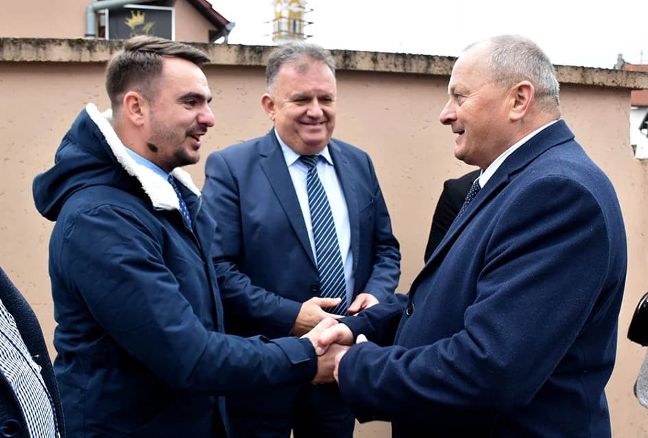 Nagradu Općine Jakšić za životno djelo primio Pavel Treger, a zahvalnice Lucija Jerković, Danijela Rezo, Mira Šulc, OPG Hajzler i HKUD Slavonija