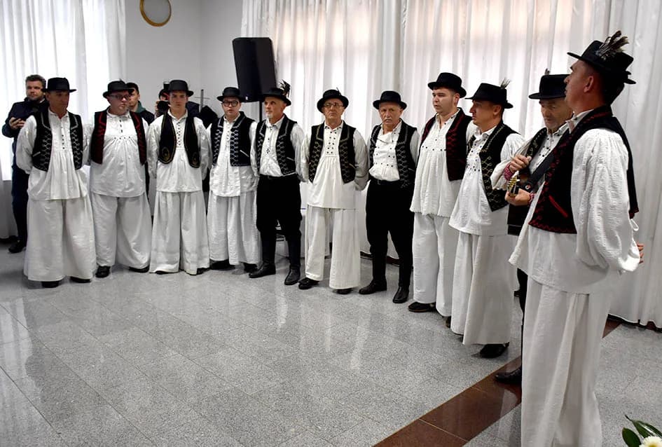 Nagradu Općine Jakšić za životno djelo primio Pavel Treger, a zahvalnice Lucija Jerković, Danijela Rezo, Mira Šulc, OPG Hajzler i HKUD Slavonija