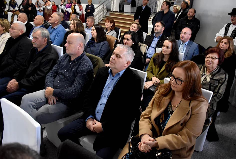 Nagradu Općine Jakšić za životno djelo primio Pavel Treger, a zahvalnice Lucija Jerković, Danijela Rezo, Mira Šulc, OPG Hajzler i HKUD Slavonija