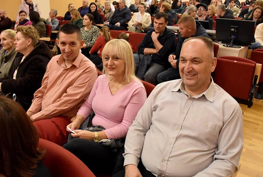 HUMANITARNI KONCERT UČENIKA POŽEŠKE GLAZBENE ŠKOLE: Glazbena čarolija za kombi požeških invalida