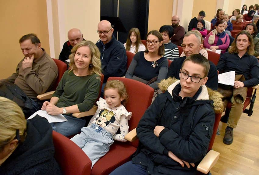 HUMANITARNI KONCERT UČENIKA POŽEŠKE GLAZBENE ŠKOLE: Glazbena čarolija za kombi požeških invalida
