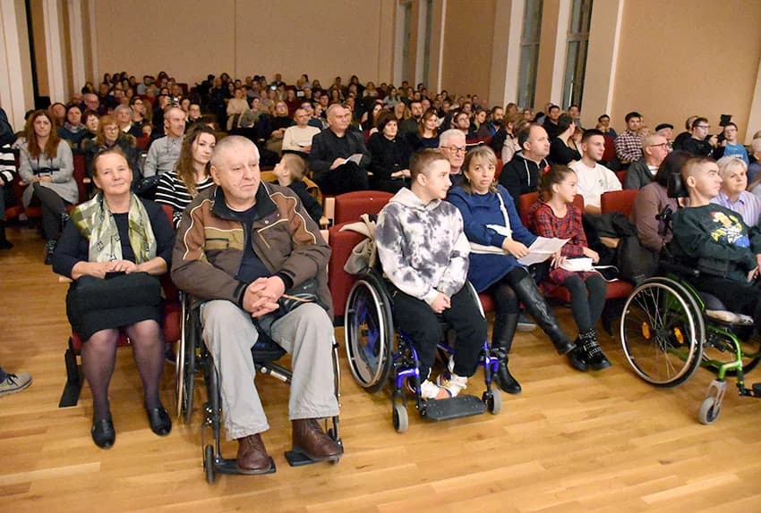 HUMANITARNI KONCERT UČENIKA POŽEŠKE GLAZBENE ŠKOLE: Glazbena čarolija za kombi požeških invalida