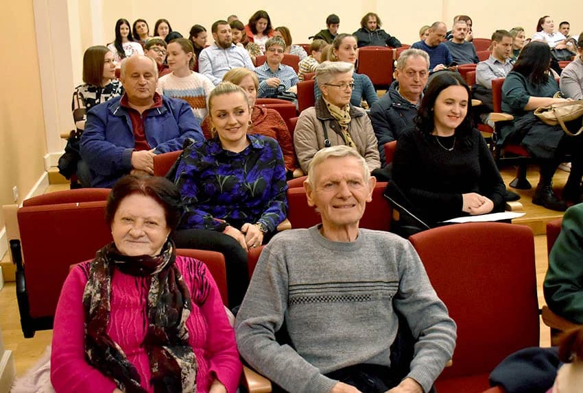 HUMANITARNI KONCERT UČENIKA POŽEŠKE GLAZBENE ŠKOLE: Glazbena čarolija za kombi požeških invalida