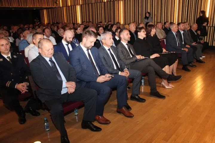 SVEČANA SJEDNICA PLETERNIČKOG GRADSKOG VIJEĆA: Obilježen Dan grada i blagdan svetog Nikole