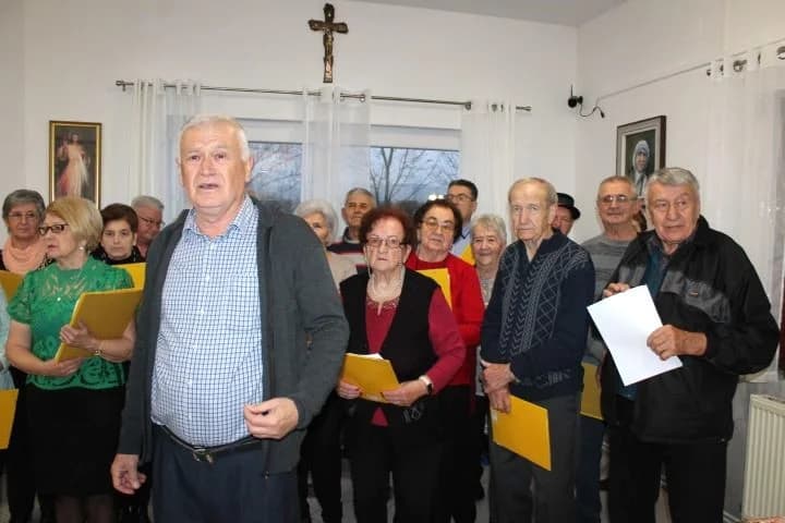 Pleternički umirovljenici posjetili Dom za starije i nemoćne osobe Baketarić u Resniku