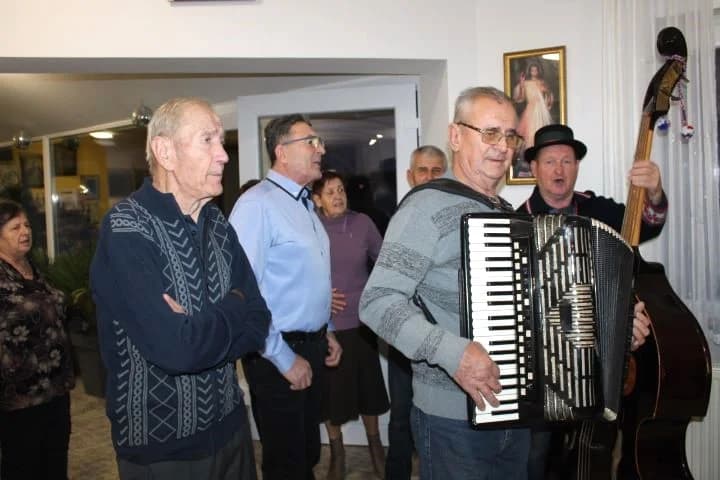 Pleternički umirovljenici posjetili Dom za starije i nemoćne osobe Baketarić u Resniku
