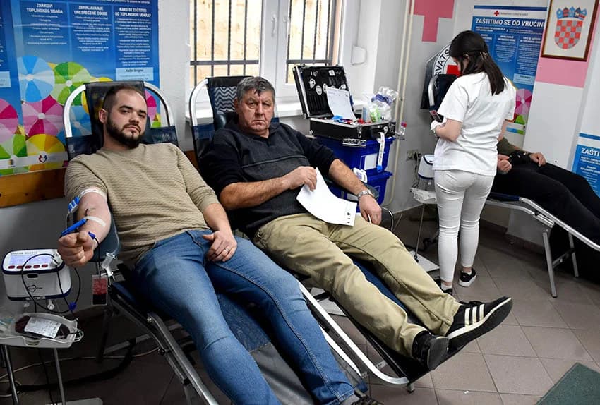 (FOTO) Ponovo izuzetan odaziv na dobrovoljnom darivanju krvi