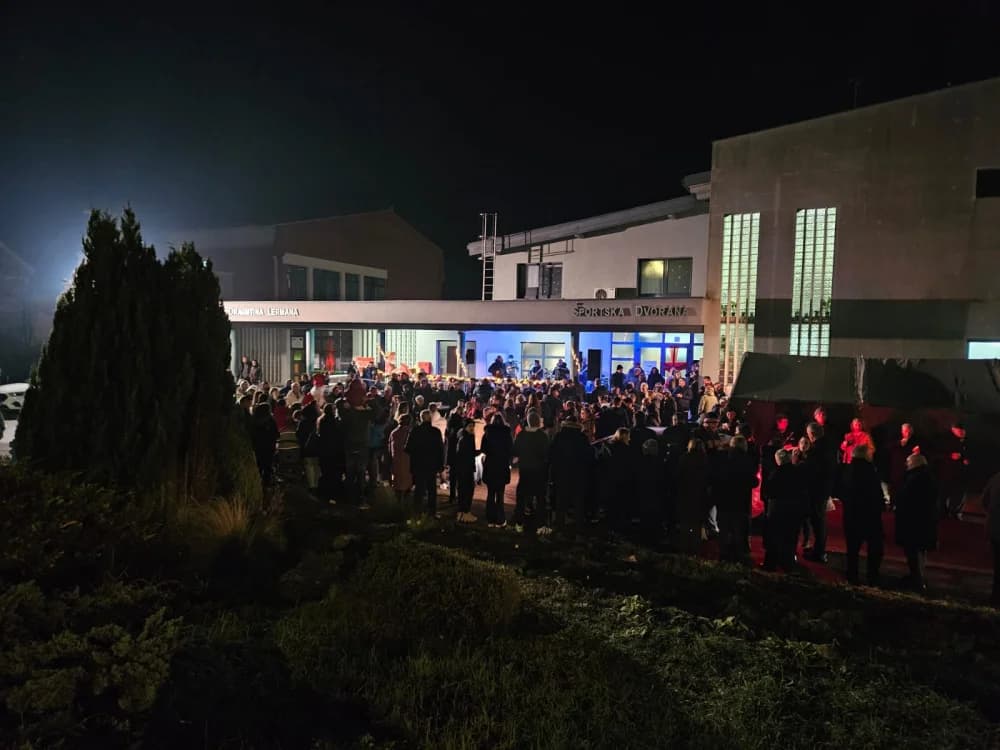 Brestovački duh blagdana uz božićne napjeve i plesove