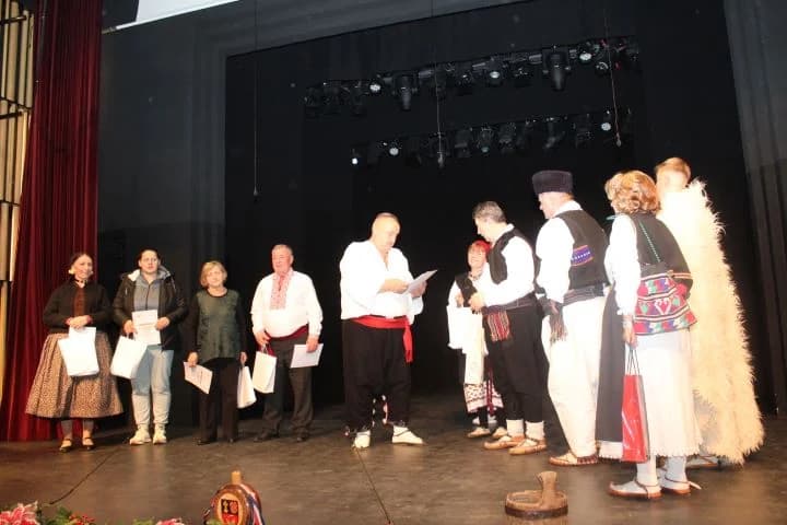 UZ DAN GRADA PLETERNICE: Održana 18. Međunarodna smotra folklora „Običaji starog zavičaja“