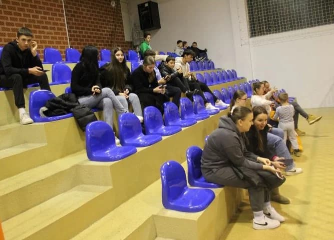 MALONOGOMETNI PLETERNIČKI TURNIR: Pobjednički pehar i vrijednu novčanu nagradu osvojio „AS Grga“