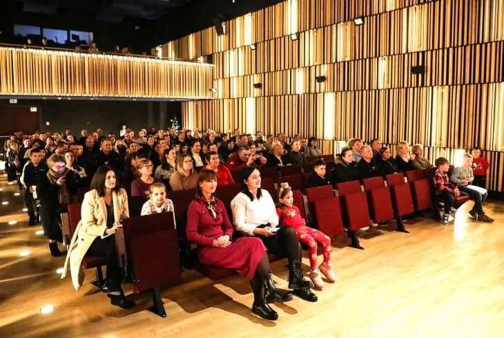 GLAZBENA ŠKOLA POŽEGA: Božićni koncert učenika Područnog odjeljenja Pleternica