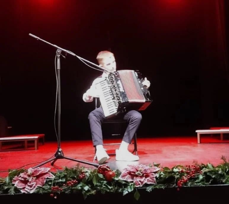 GLAZBENA ŠKOLA POŽEGA: Božićni koncert učenika Područnog odjeljenja Pleternica