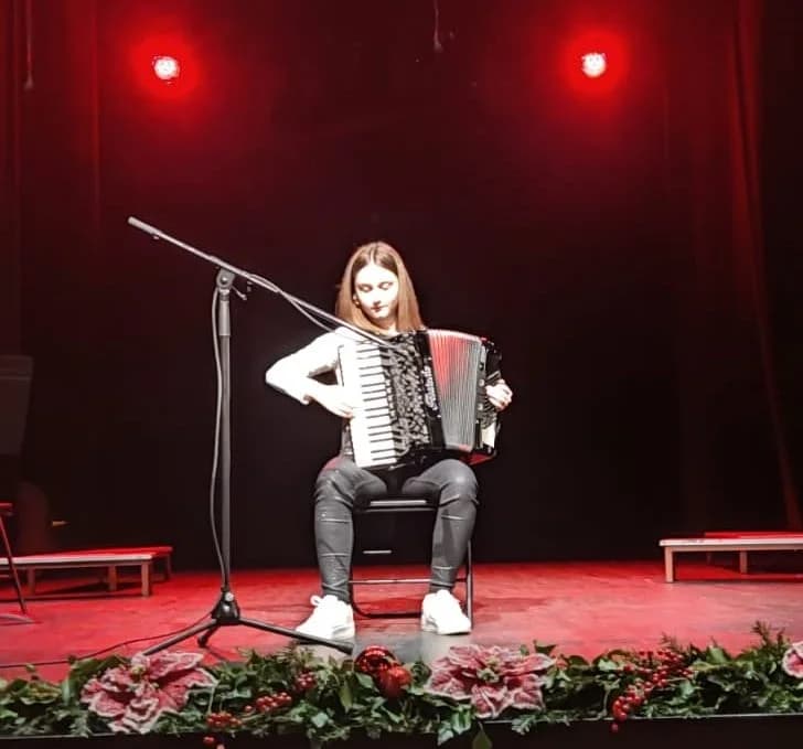 GLAZBENA ŠKOLA POŽEGA: Božićni koncert učenika Područnog odjeljenja Pleternica
