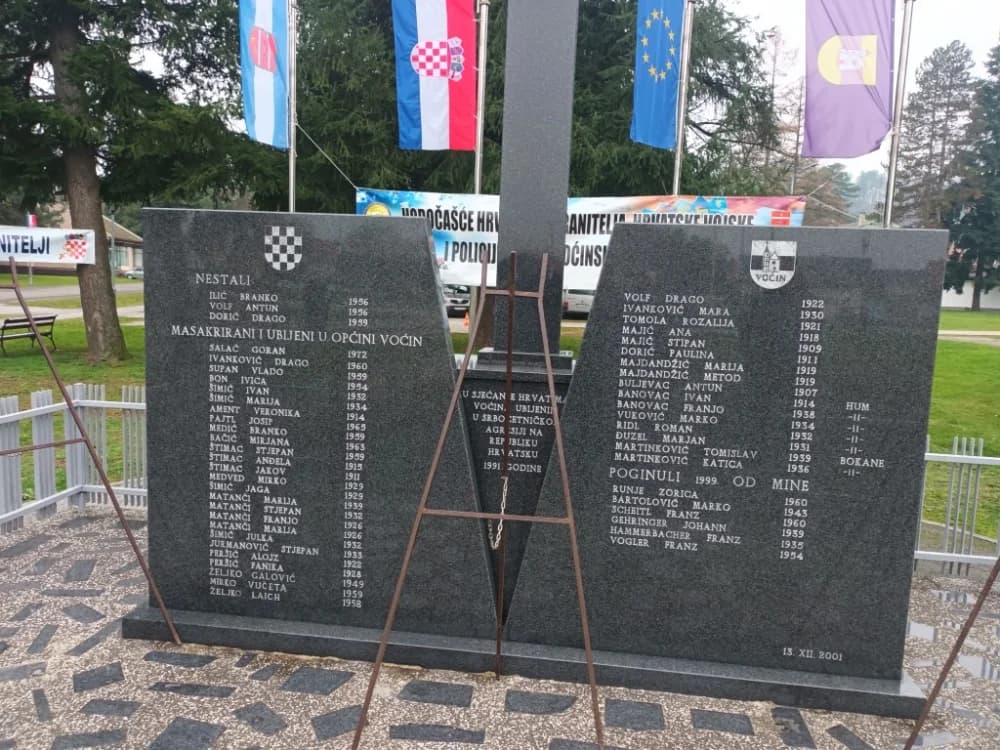 Dvije udruge iz požeškog kraja zajedno odale počast voćinskim žrtvama